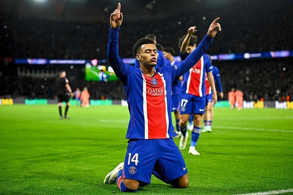 欧冠综述：大巴黎4-2！终结巴萨11连胜，利物浦4-3逆转，曼城5-1